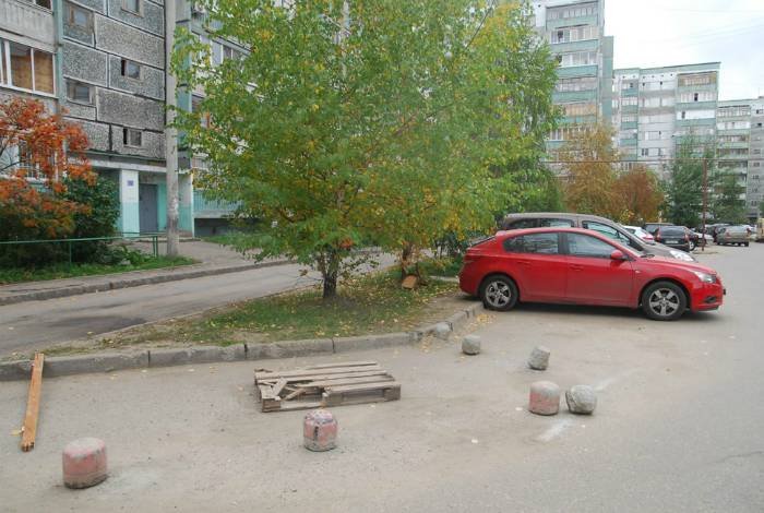 16 забавных способов, которые помогут занять парковочное место 10 1446612496 16 zabavnyh sposobov kotorye pomogut zanyat parkovochnoe mesto 9