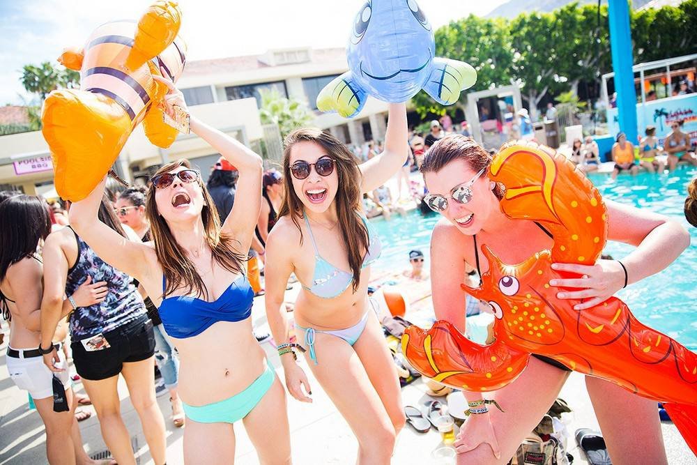 Lesbian At Pool