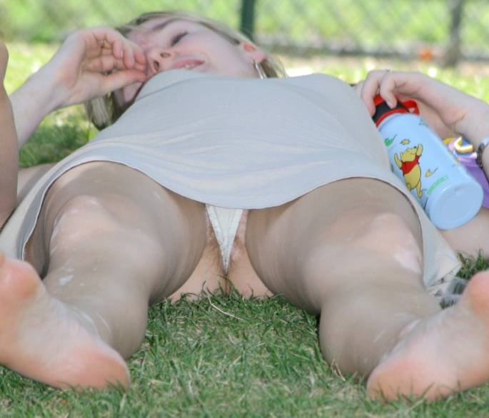 Girls Mopse Upskirt Voyeursex