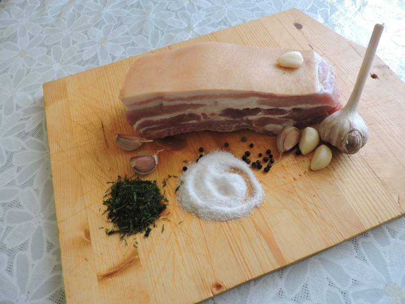 Рецепты из свиной грудинки копченой