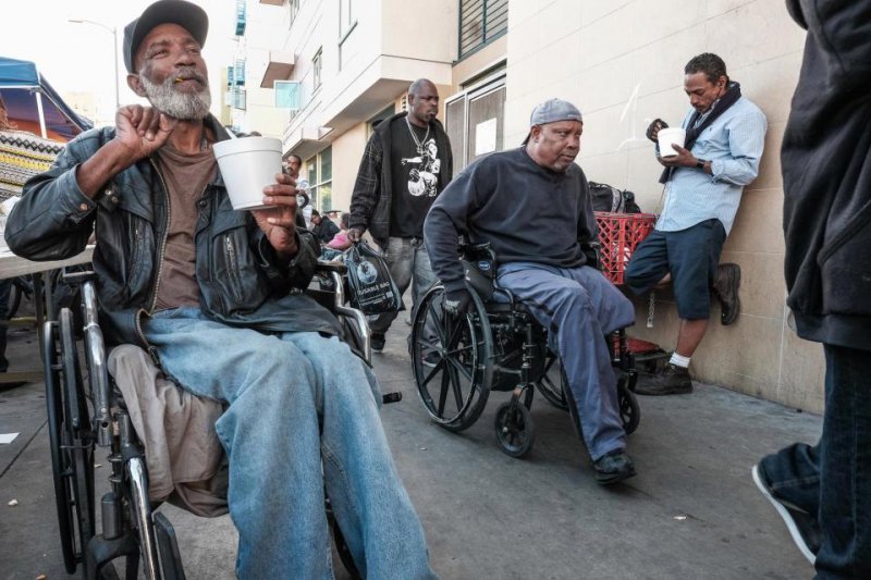 картинка 1482984976 v truschobah los andzhelesa 16