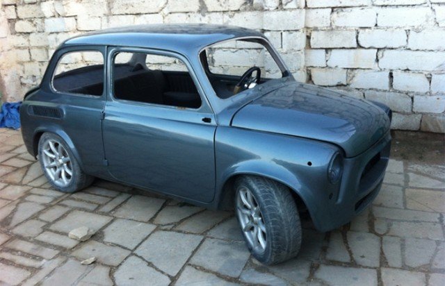 Запорожец ЗАЗ-965: сборка авто после реставрации