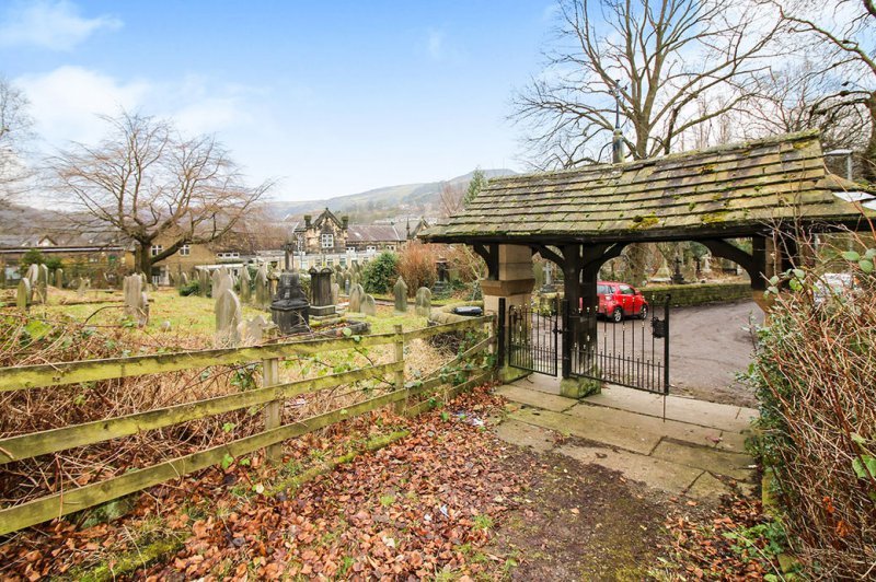 картинка 1488337606 starinnyy osobnyak prodaetsya za 150000 no est ogranicheniya 10