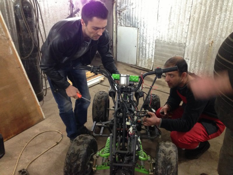 мини Волга из квадрика