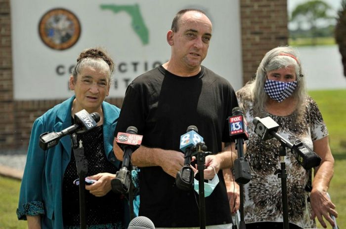 Во Флориде оправдали мужчину, отсидевшего 37 лет в тюрьме за чужое преступление С миру по нитке