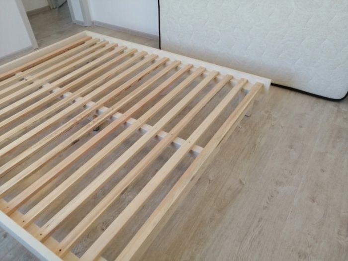 Кровать 1.8х2 из массива лиственницы. Как это сделано