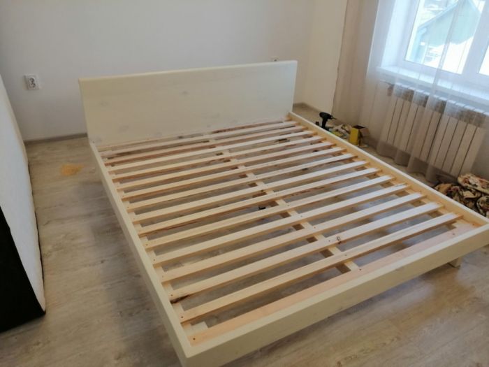 Кровать 1.8х2 из массива лиственницы. Как это сделано