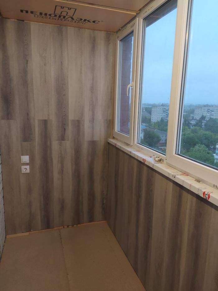 Отделка ламинатом и утепление балкона своими руками Отделка ламинатом и утепление балкона своими руками Как это сделано