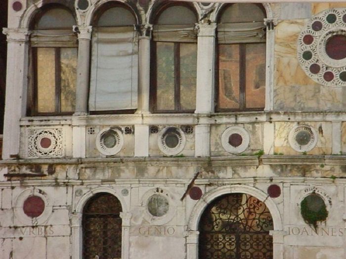 Палаццо Дарио: проклятие венецианского дворца С миру по нитке