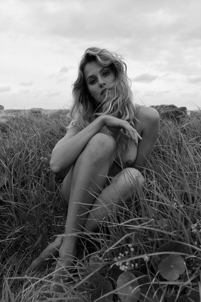 30-летняя австралийская модель Натали Розер в журнале Series № 14 ( 15 фото...