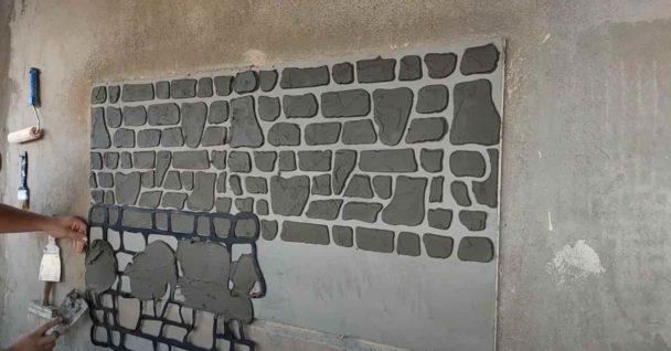 Трафареты для декоративной штукатурки стен: как сделать по шаблону, технология нанесения рисунка