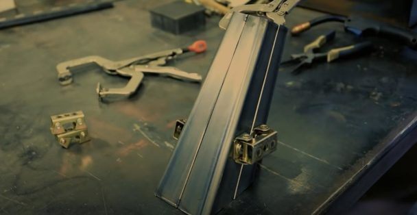 Мини-версия ракетной печи Как это сделано