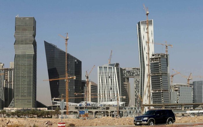 Зачем Саудовская Аравия покупает песок в других странах С миру по нитке