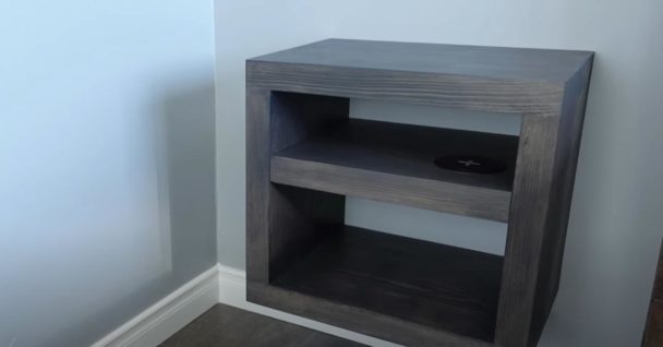 Прикроватная тумбочка с беспроводной зарядкой Как это сделано