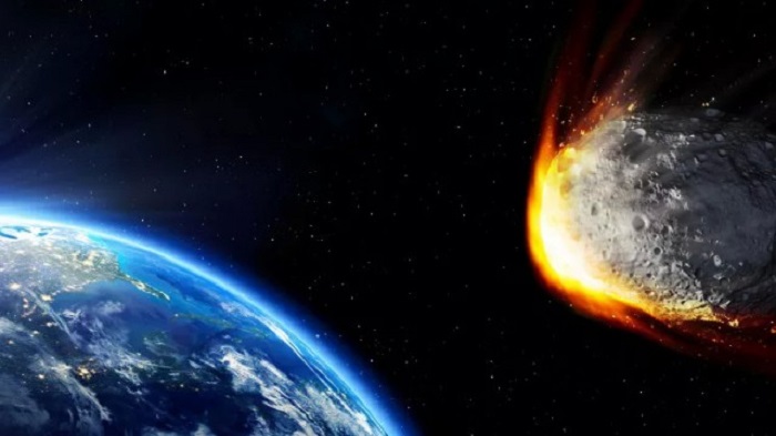 Астероид размером с автомобиль был обнаружен за 2 часа до столкновения с Землей С миру по нитке