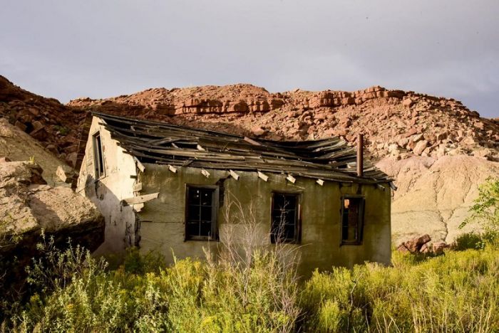 «Адское ранчо» в Юте: окна в иные миры С миру по нитке