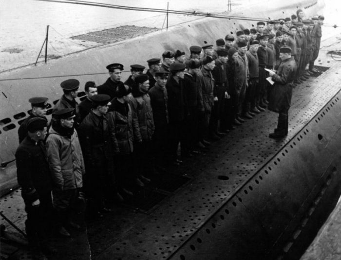 Почему советские подводники обожали жареных поросят С миру по нитке