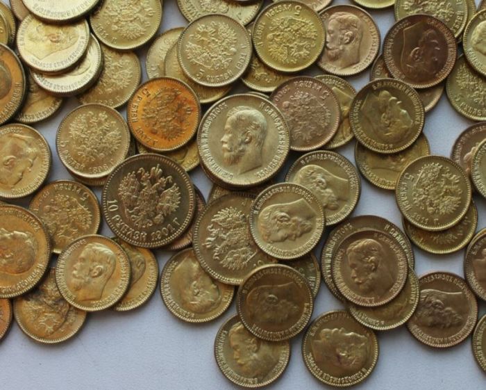 Как сотрудники милиции изымали клад с боем Как сотрудники милиции изымали клад с боем С миру по нитке