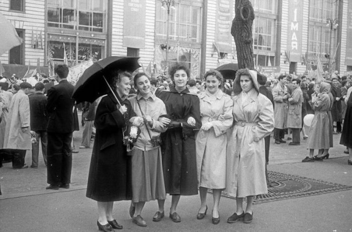 Как сотрудники милиции изымали клад с боем Как сотрудники милиции изымали клад с боем С миру по нитке