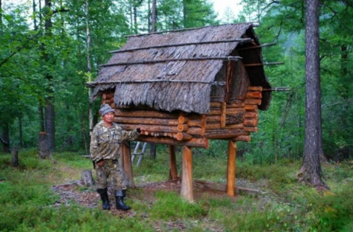 Зачем в древности строили «избушки на курьих ножках» С миру по нитке