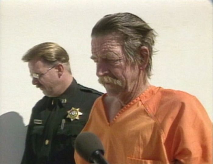 Маньяк с «ящиком для игрушек» Дэвид Паркер Рэй С миру по нитке