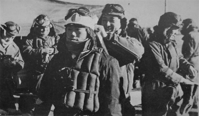 Как японский лётчик Ёситеру Накагава пережил камикадзе и харакири и полвека прожил в Калмыкии С миру по нитке
