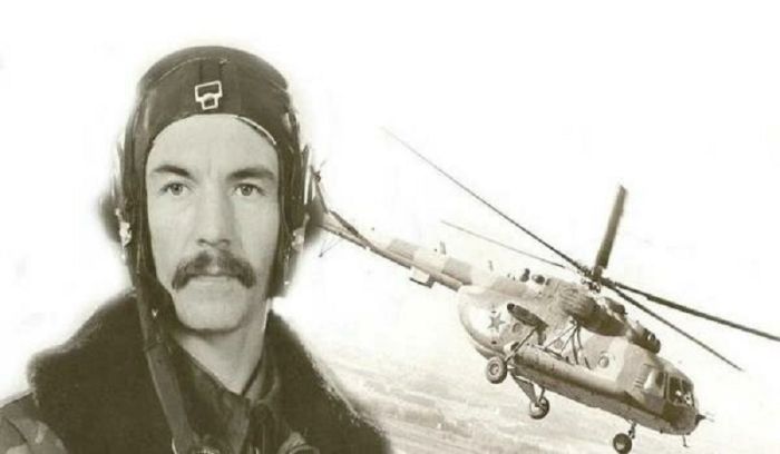 За какие боевые заслуги летчик Н.С. Майданов стал Героем и СССР, и России С миру по нитке