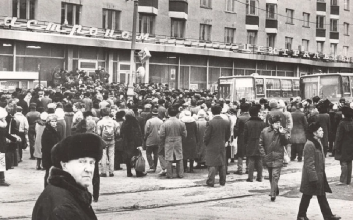 Как водочный бунт в Свердловске вынудил Горбачева отменить «сухой закон» С миру по нитке