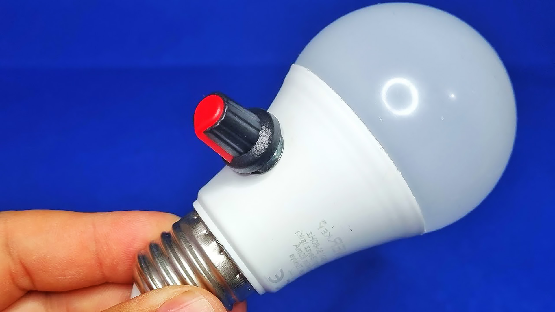 Светодиодная лампа своими руками: переделываем энергосберегающую лампочку