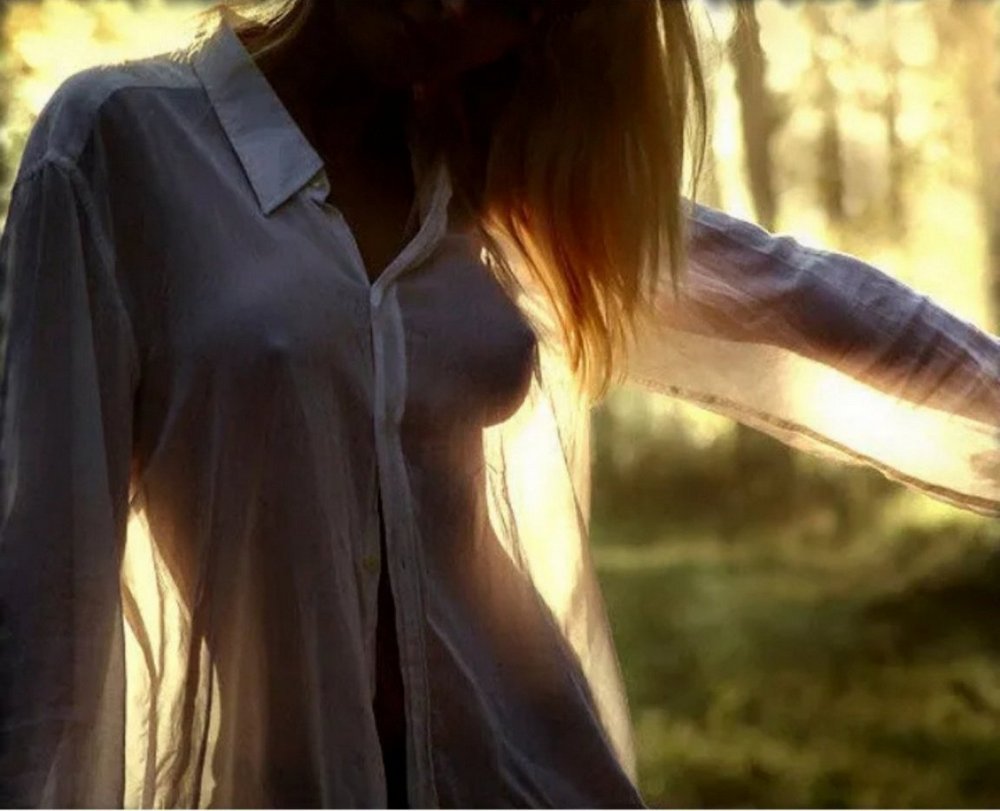 фото голая в девушка сорочке фото 86