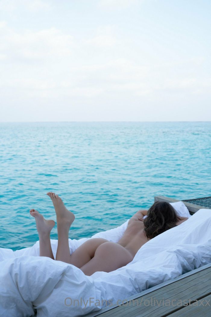 картинка olivii kasta otkrovennye fotografii 22