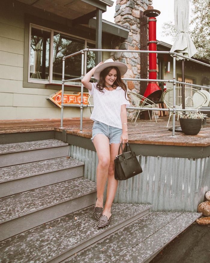 картинка c942e9527c simpatichnye devushki iz glubinki 4