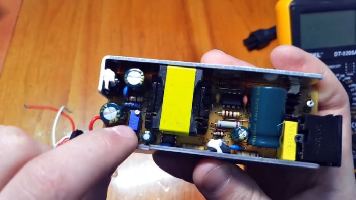 картинка 52270cecba kak izmenit vyhodnoe naprjazhenie bloka pitanija noutbuka 6