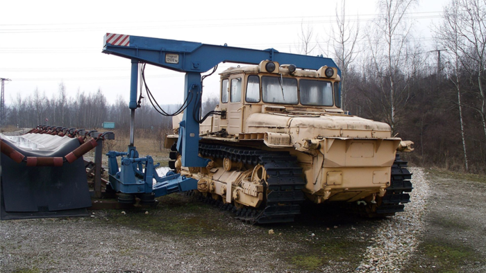 Мирный советский трактор, который выпускался 58 лет native-yes