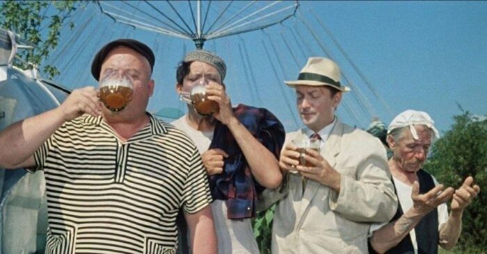 В каких советских фильмах актеры пили по-настоящему В каких советских фильмах актеры пили по-настоящему native-yes