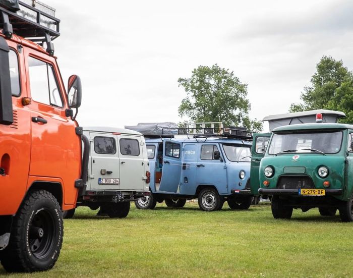 Cходку фанатов УАЗ Буханка обнаружили в Нидерландах native-yes