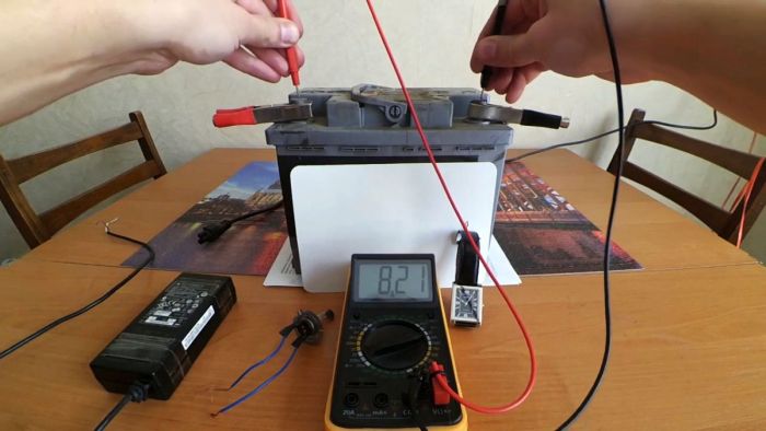 Как зарядить автомобильный АКБ блоком питания ноутбука native-yes