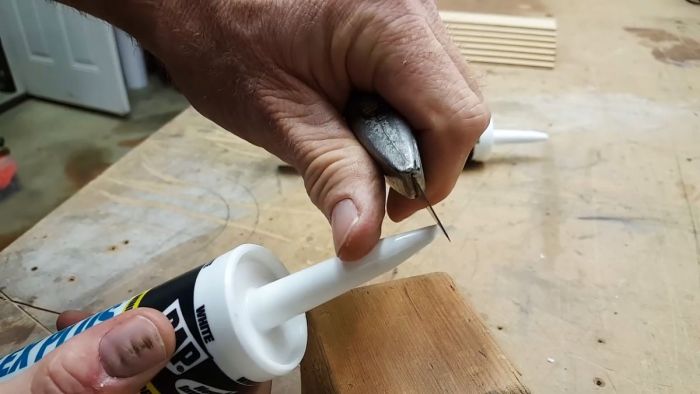 Как правильно открыть тюбик с силиконовым герметикам native-yes