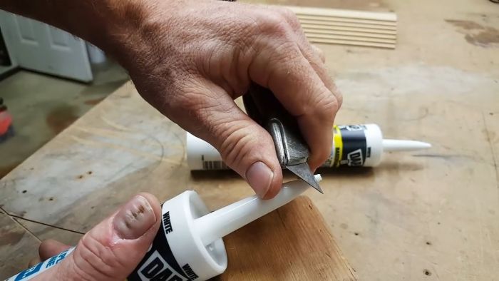 Как правильно открыть тюбик с силиконовым герметикам native-yes