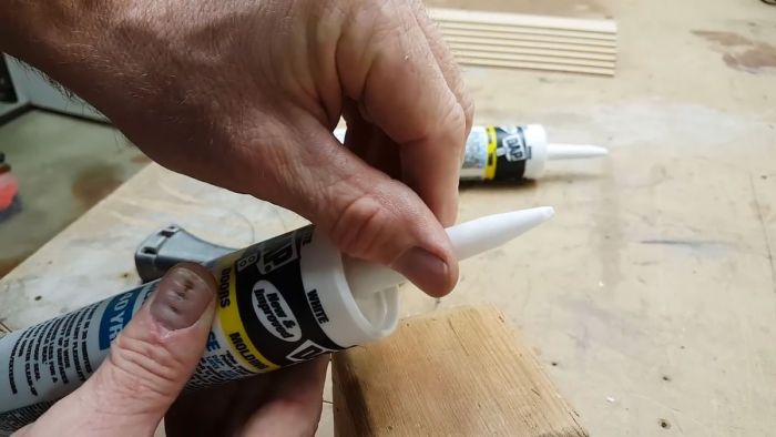 Как правильно открыть тюбик с силиконовым герметикам native-yes