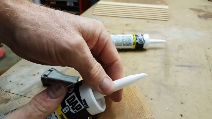 Как правильно открыть тюбик с силиконовым герметикам native-yes