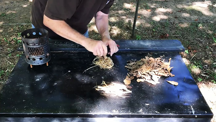 Как разжечь огонь пустой зажигалкой native-yes