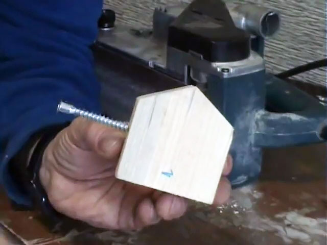 Приспособление для заточки сверла своими руками