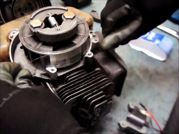 Если бензокоса не заводится, то стоит поискать проблему в простых вещах Если бензокоса не заводится, то стоит поискать проблему в простых вещах native-yes