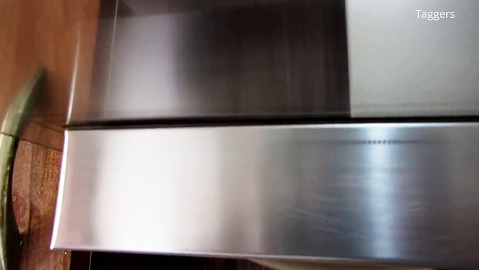 Как легко и без больших усилий избавляюсь от застаревшего жира на кухонной вытяжке native-yes