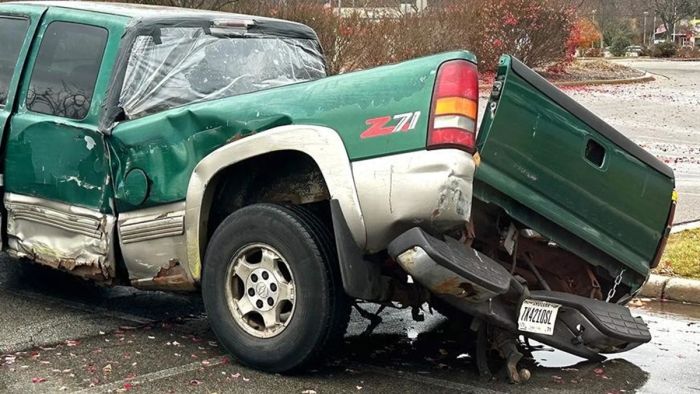 История про старый пикап который хотел жить native-yes