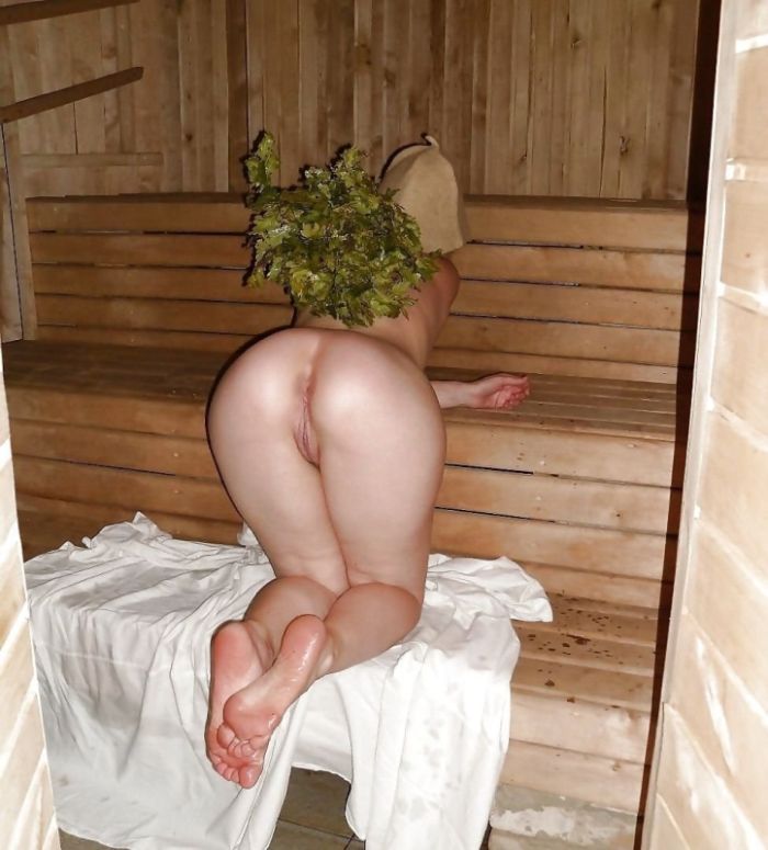 картинка ffc38b383d devushki v bane na golyshom 17