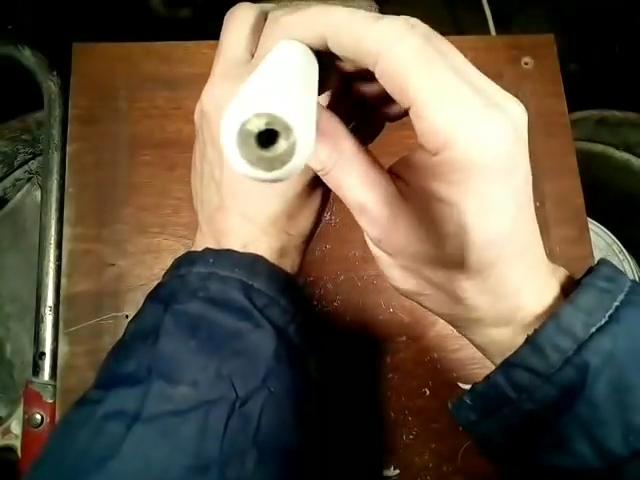 картинка 2a82f3271d kak sdelat rukojatku dlja instrumenta iz plastikovoj truby 12