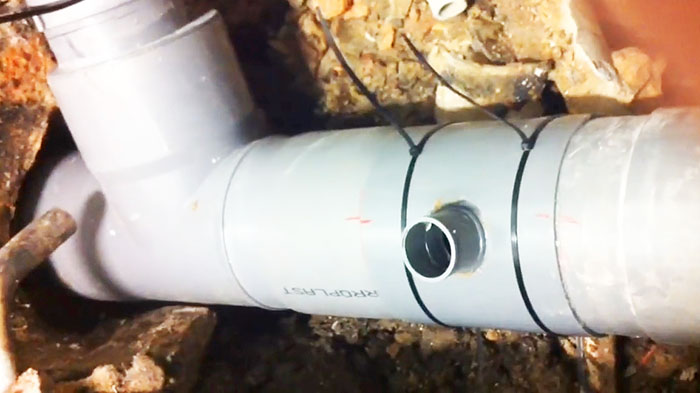 Как сделать отвод в ПВХ трубе своими руками