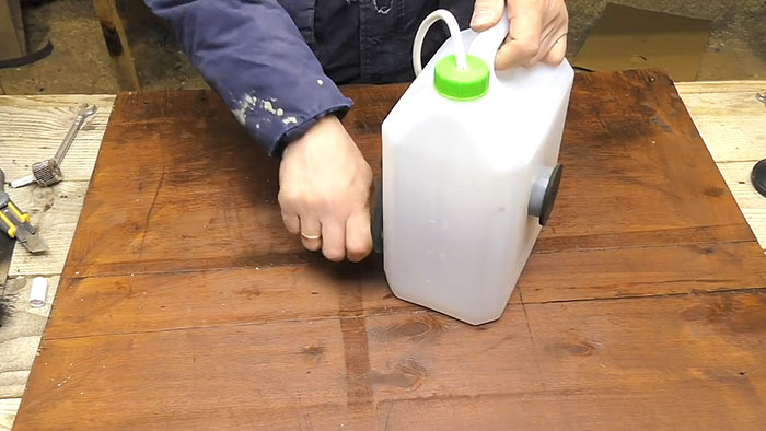 картинка 7731513c6e katushka pod kabel iz plastikovoj kanistry 25